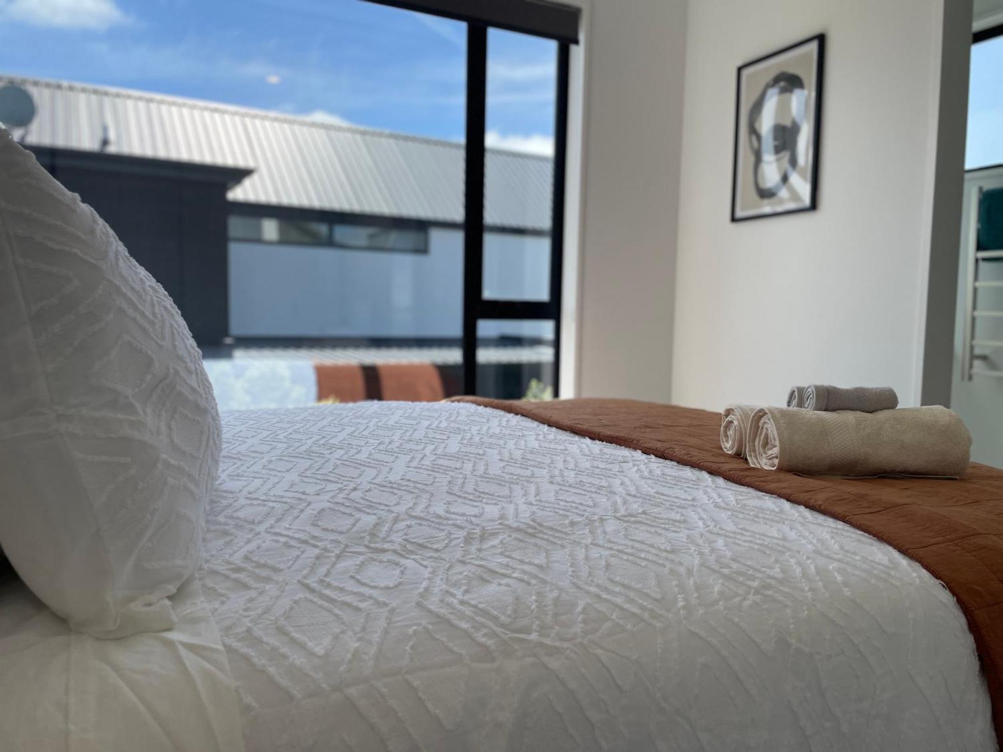 Luxury 2 Bedroom Townhouse Opposite Merivale Mall Christchurch Ngoại thất bức ảnh