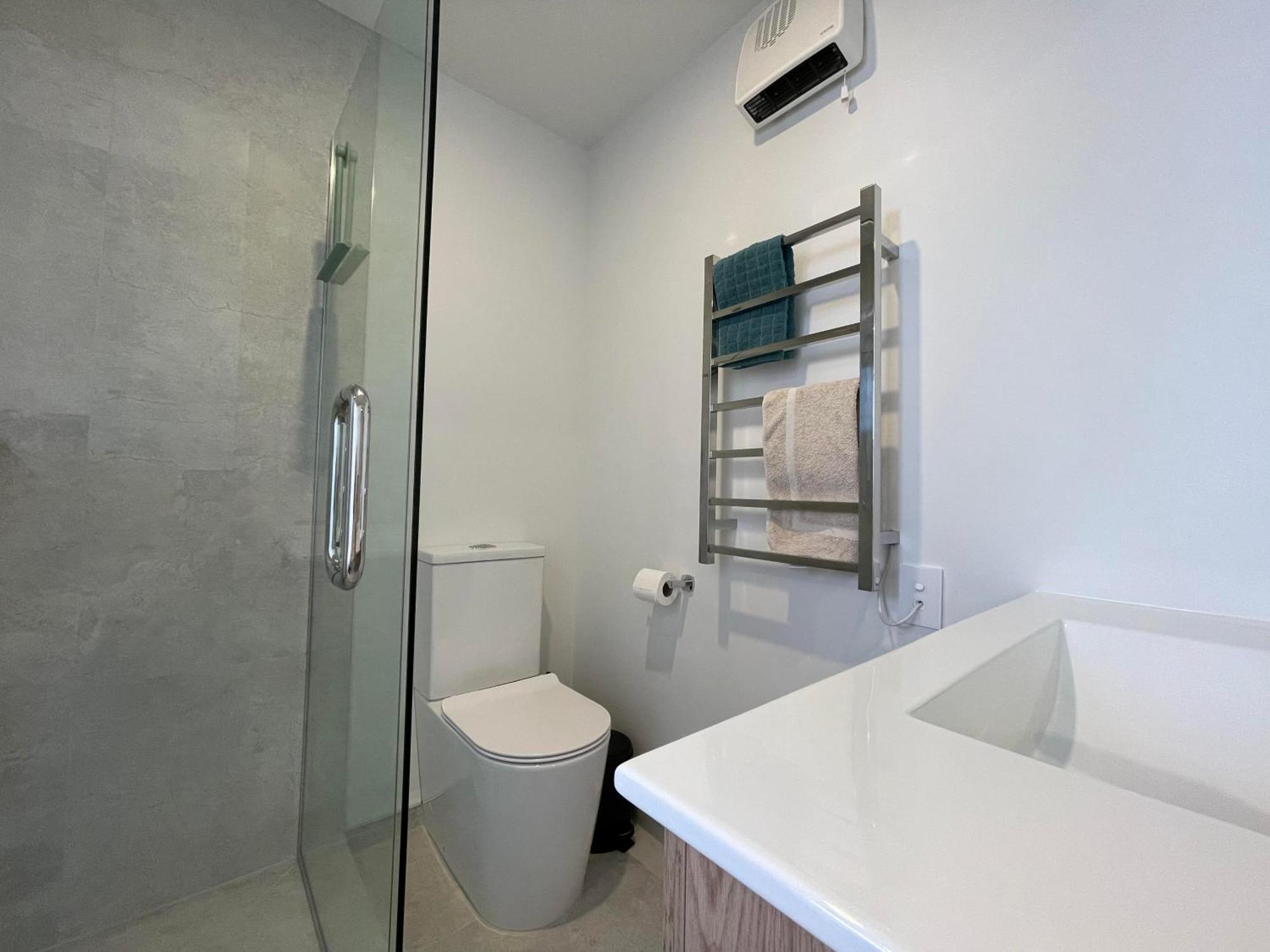 Luxury 2 Bedroom Townhouse Opposite Merivale Mall Christchurch Ngoại thất bức ảnh