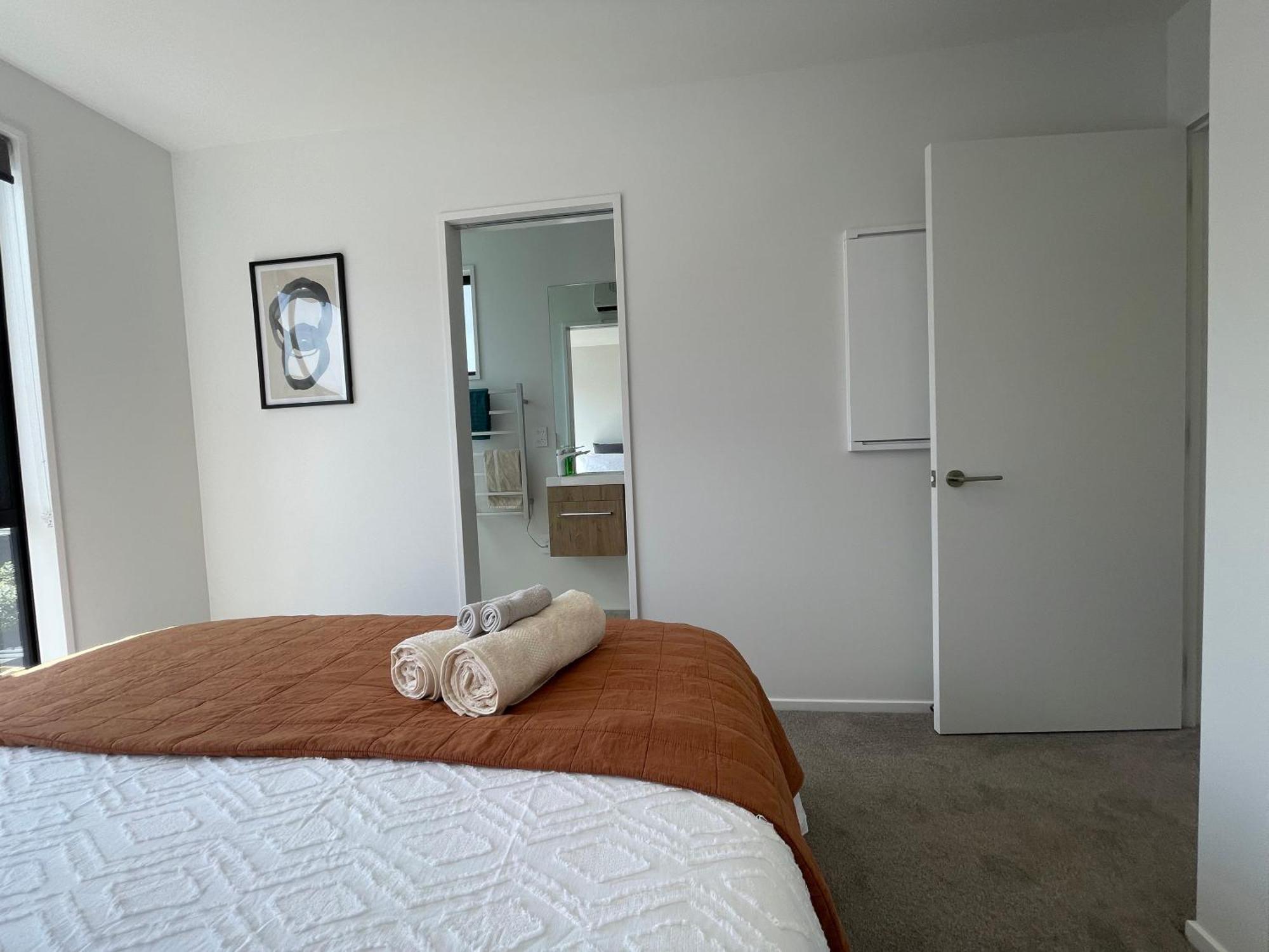 Luxury 2 Bedroom Townhouse Opposite Merivale Mall Christchurch Ngoại thất bức ảnh