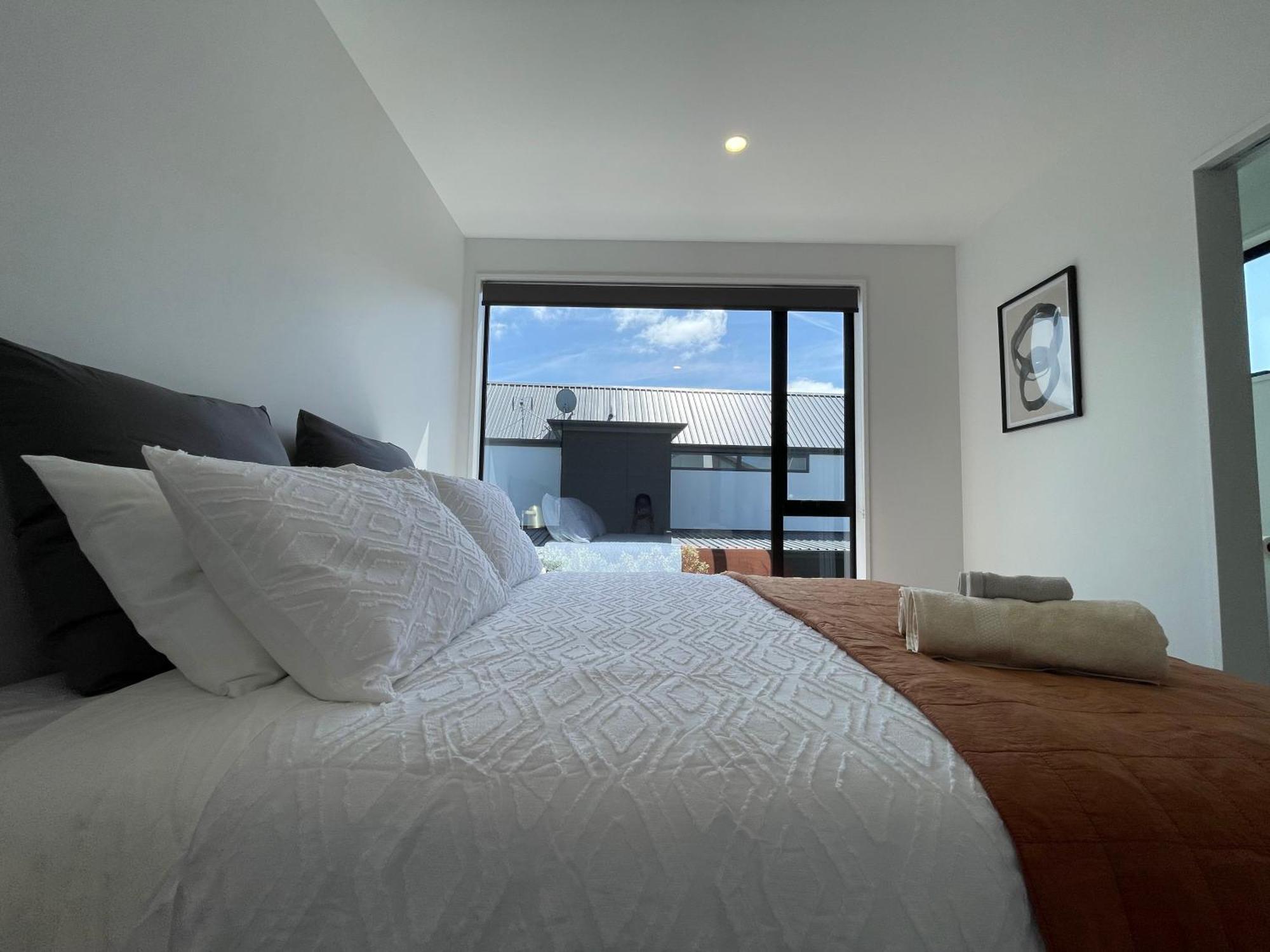 Luxury 2 Bedroom Townhouse Opposite Merivale Mall Christchurch Ngoại thất bức ảnh